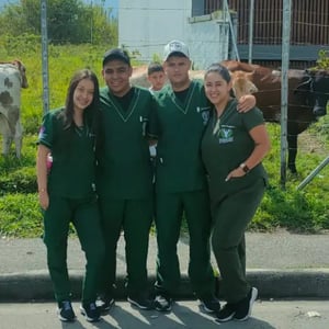 Medicina Veterinaria y Zootecnia 9